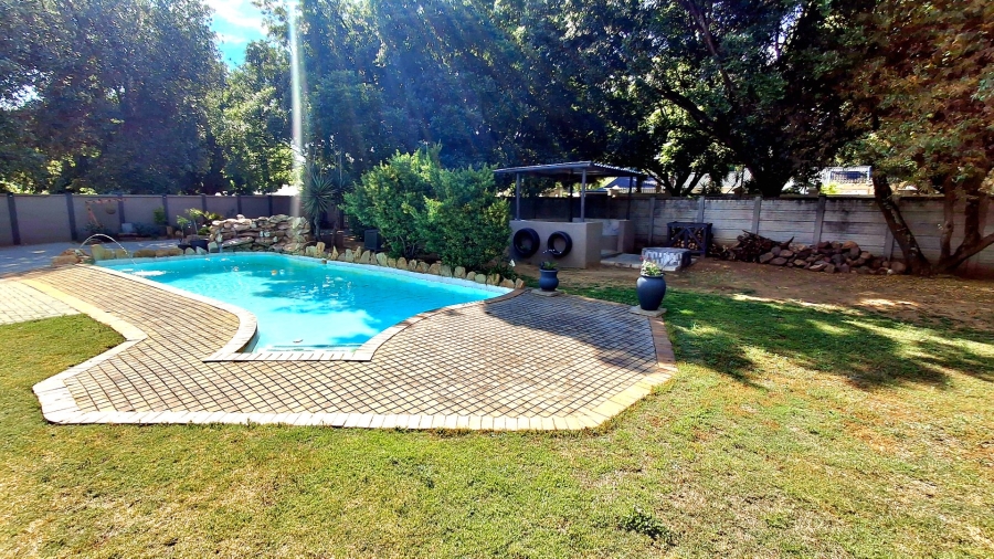 4 Bedroom Property for Sale in Sasolburg Ext 11 Free State
